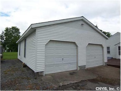 Other Detached 2 car garage, insulated, kerosene f