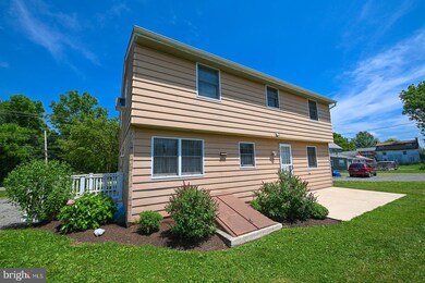 478 Mill St, Boyertown, PA 19512 - photo 4