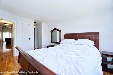 102 Logan Ave, Staten Island, NY 10301 - photo 7