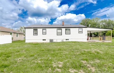 919 Monroe St, Charlestown, IN 47111 - photo 7