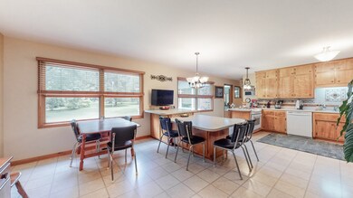 Spacious kitchen and dining area