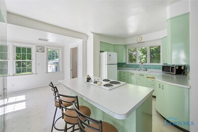 2234 Westbrook Dr, Toledo, OH 43613 - photo 3