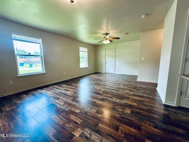 410 Washington St unit A, Bay Saint Louis, MS 39520 - photo 3