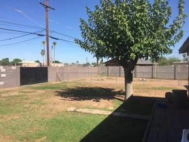 Huge Rear Yard