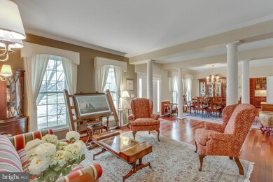 8914 Cross Chase Cir, Lorton, VA 22079 - photo 6