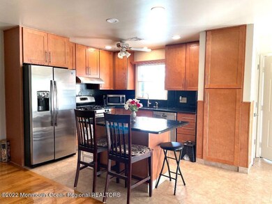 manny kitchen full