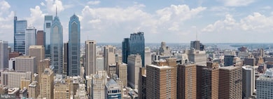 1500 Locust St unit 1B-3615, Philadelphia, PA 19102 - photo 2