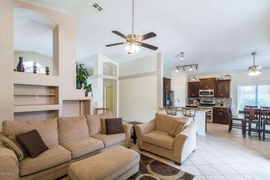 890-S-Sean-Ct-MLS--10