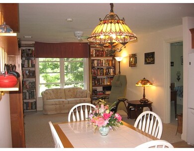7 Crescent Way unit 206, Sturbridge, MA 01518 - photo 2