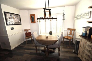 2182 Woodridge Dr, Macungie, PA 18062 - photo 7