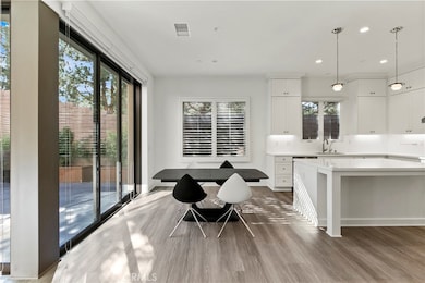 112 Vigna, Irvine, CA 92602 - photo 6