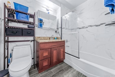 30-63 31st St unit 605, Astoria, NY 11102 - photo 6