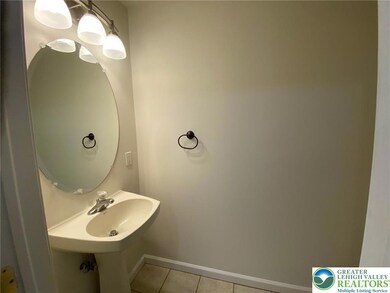 1064 Timberidge Ln, Allentown, PA 18106 - photo 7