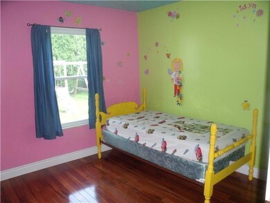 2070 Millrow-br1