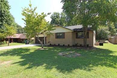 2904 Driftwood Ln, Rogers, AR 72756 - photo 3