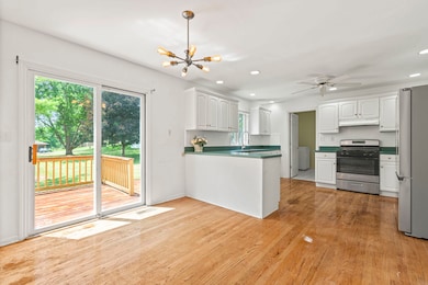 630 Maple Ct unit 2, Elburn, IL 60119 - photo 6