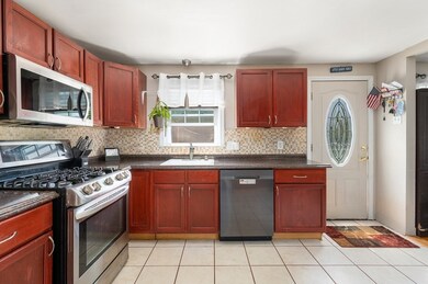 2 Surrey Dr, North Andover, MA 01845 - photo 6