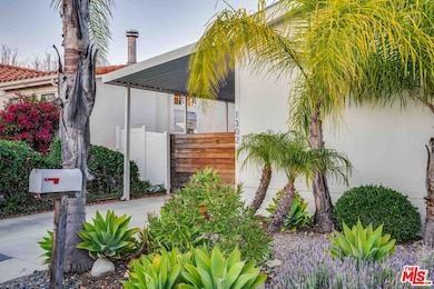 1302 Zuni Ln, Topanga, CA 90290 - photo 5