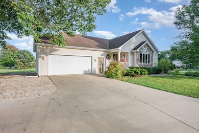 48799 Wentworth Dr, Mattawan, MI 49071 - photo 2