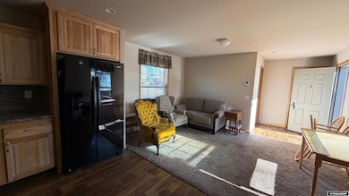464 S Ohio Ave, Lander, WY 82520 - photo 5