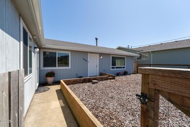 1005 NW Pacific Way_Web Res_32