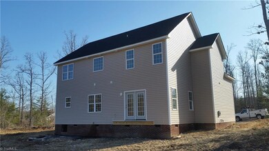 2621 Buckhorn Dr, Randleman, NC 27317 - photo 2