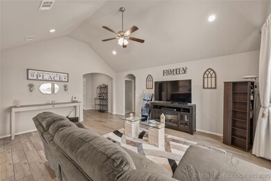 Large Living Area