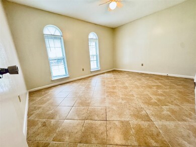 125 Frostwood Ln, Spring, TX 77386 - photo 4