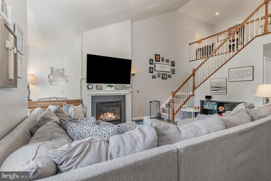 5076 Field View Dr, Mount Joy, PA 17552 - photo 5