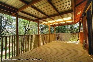 js640_7. Back Deck
