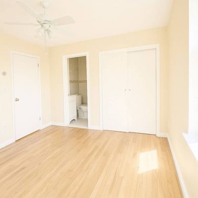 530 Throgs Neck Expy unit 2, Bronx, NY 10465 - photo 6