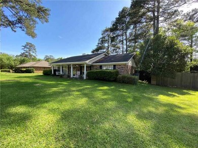 208 Arrow Head Dr, Pineville, LA 71360 - photo 2