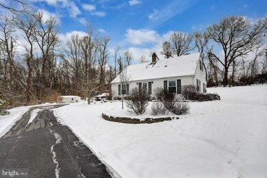 104 Watson Ln, New Bloomfield, PA 17068 - photo 2