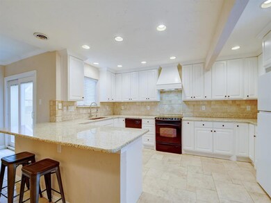 835 W Harwood Rd unit E, Hurst, TX 76054 - photo 7