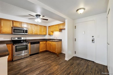 16400 N Park Dr unit 810, Southfield, MI 48075 - photo 3