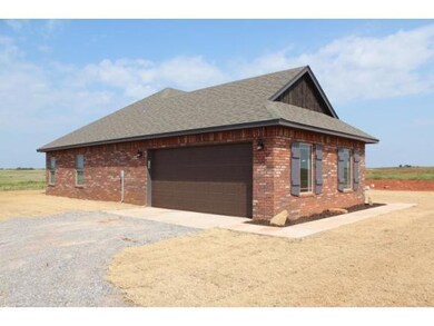 10681 N 1990 Rd, Elk City, OK 73644 - photo 5