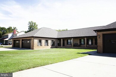 1021 Potomac Dr, Stafford, VA 22554 - photo 2