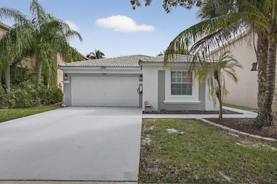 1475 Running Oak Ln, Royal Palm Beach, FL 33411 - photo 2