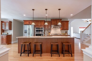 35 Pilgrim Cir, Nashua, NH 03063 - photo 5