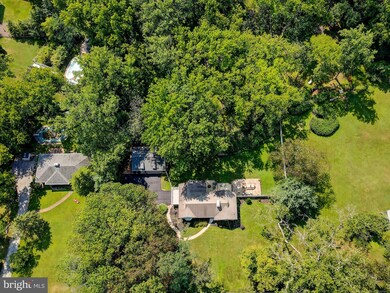 521 Hampton Ln, Towson, MD 21286 - photo 5