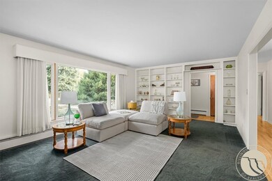 1122 Delphinium Dr, Billings, MT 59102 - photo 2