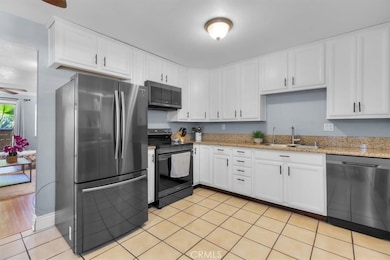 20914 Serrano Creek Rd unit 48, Lake Forest, CA 92630 - photo 7