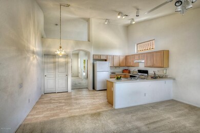 Kitchen/Casual Dining Area