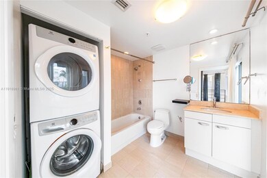 7700 Collins Ave unit 2, Miami Beach, FL 33141 - photo 6