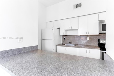 Royal Palms Condos unit 315, Hialeah, FL 33016 - photo 7