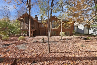 2629 Foxchase Run, Fort Wayne, IN 46825 - photo 3