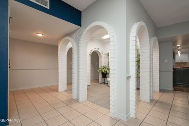 10675 Janway Dr, El Paso, TX 79935 - photo 5