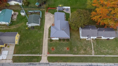 409 Water St, Angola, IN 46703 - photo 5