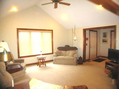 11806 Birch Ct, Leo, IN 46765 - photo 6