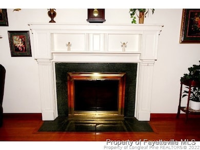 326 Circle Dr, Fayetteville, NC 28305 - photo 5